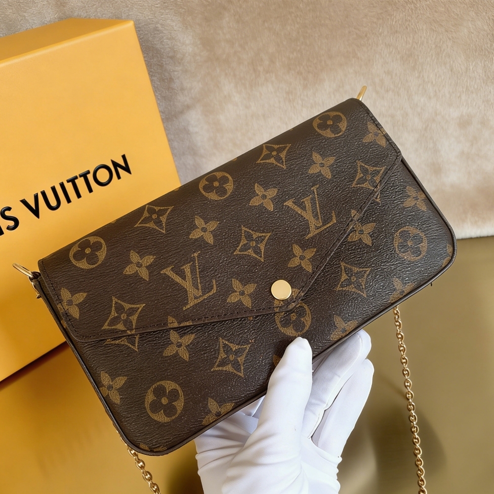Louis Vuitton Pochette Felicie Monogram